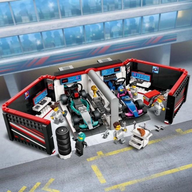 LEGO4 City 60444 Formula 1 Garaža i vozila Mercedes-AMG i Alpine