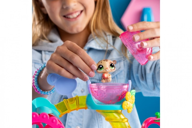 Littlest Pet Shop Zabavna tvornica s 2 figurice