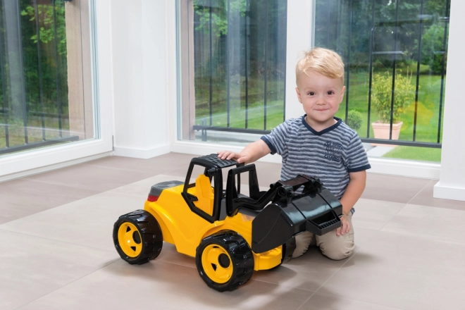 Veliki žuto-crni utovarivač Giga Trucks