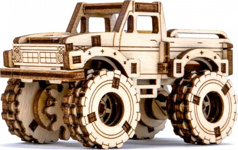 Realistični detalji monster trucka