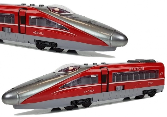 Vlak Pendolino s povlačiteljem Crveni sa zvukom i svjetlima