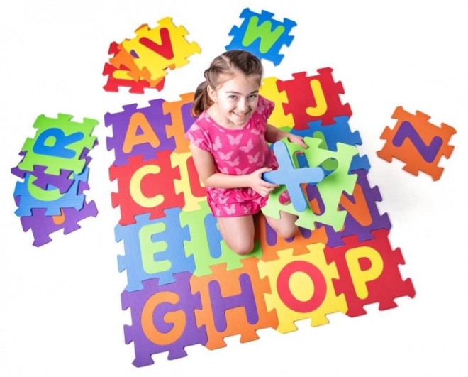 Pjenasti puzzle Abeceda