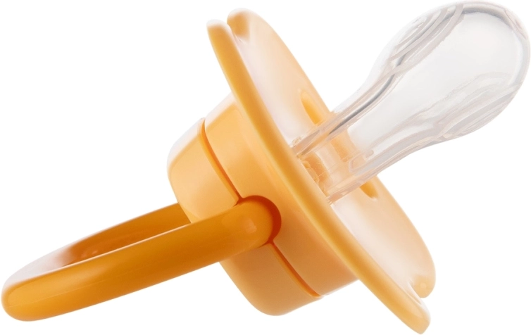 Simetrična, nježna i sigurna cucla