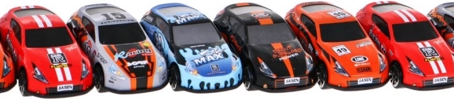 Raznoliki set automobila