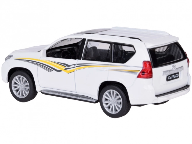 Metalni model Toyota Land Cruiser Prado s efektima