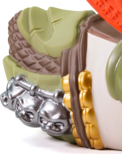 Detaljna izrada i naglašene boje