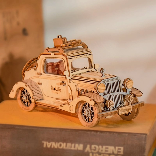 Vintage automobil - moderno 3D drveni puzzle