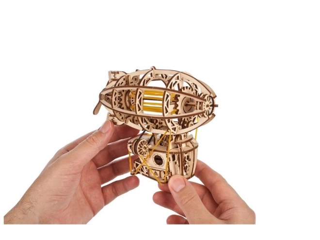 Ugears Drvena 3D mehanička građevna igračka STEAMPUNK ZRAKOPLOV