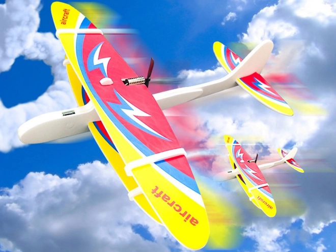 Polistirenski svjetleći avion s motorom