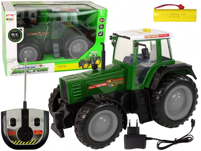 Zelena-crni R/C traktor na daljinsko upravljanje 38 cm