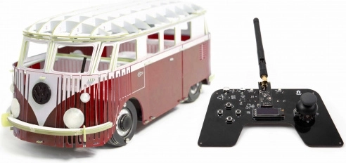 RC minivan crveni – komplet za sastavljanje modela Volkswagen Transporter T1 bez lijepljenja