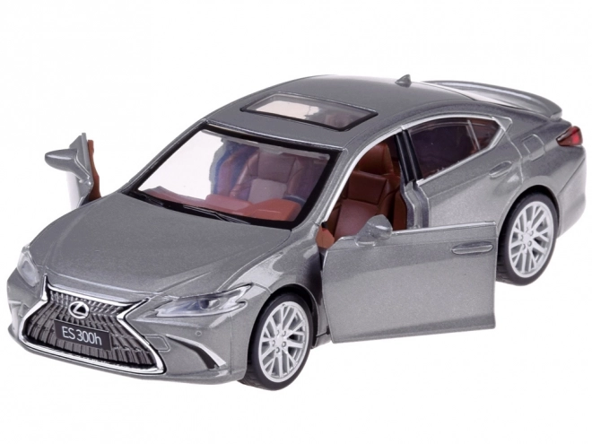 Model automobila Lexus ES300h 1:35 s osvjetljenjem i zvukom
