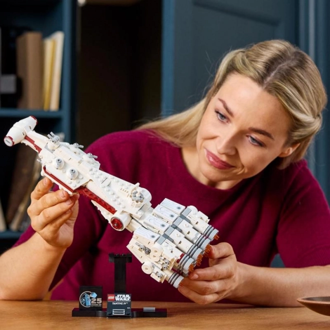 LEGO Star Wars Tantive IV kolekcionarski model