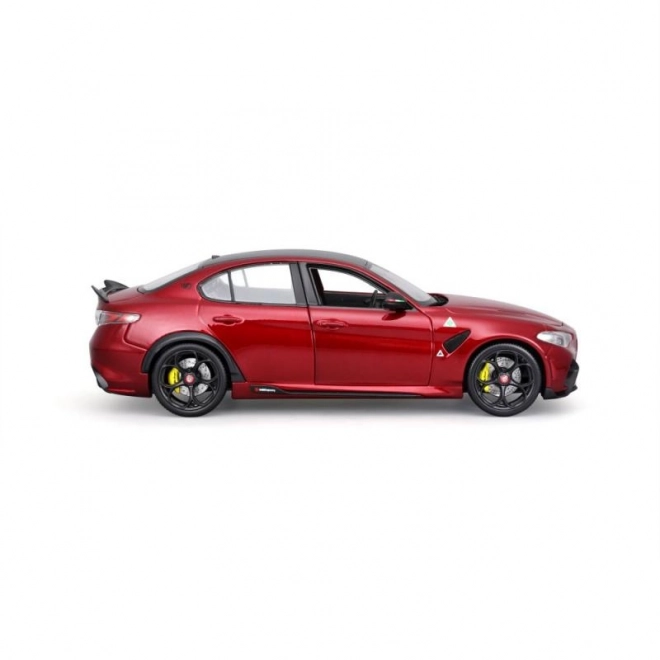 Bburago 1:18 Plus - Alfa Romeo Giulia GTAm - Metalik crvena