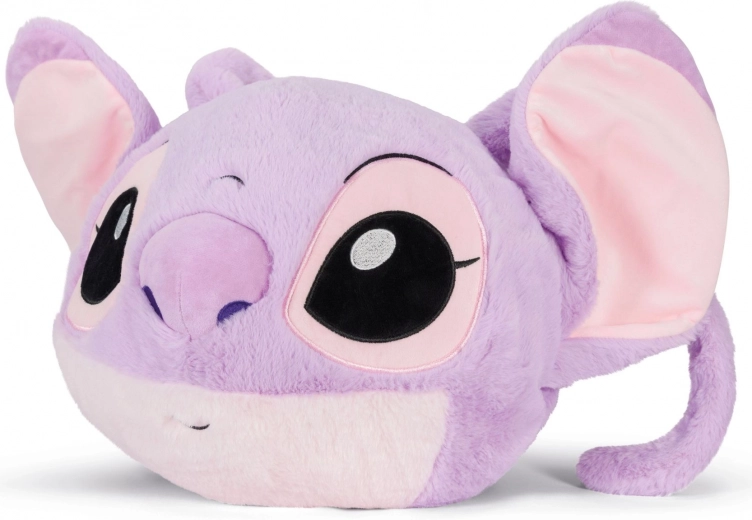 Zagrijava ruke u trenu