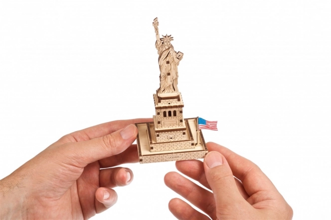 3D drveni model Kip Slobode