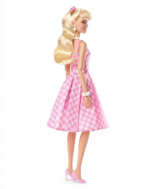 Filmička lutka Barbie Margot Robbie kao Barbie u ružičastim haljinama