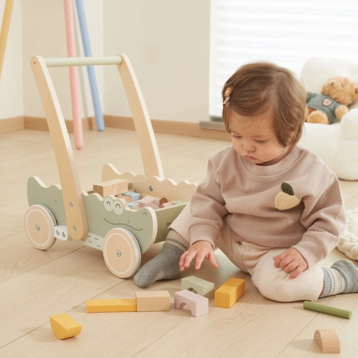 Podrška pri hodu i igra