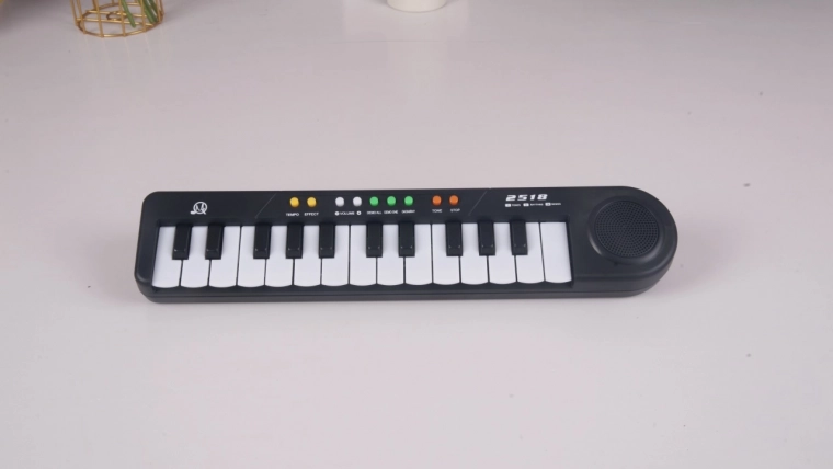 Dječji elektronički klavir MQ-2518