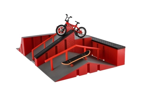 Skatepark - rampe, prsteni bicikl i skateboard