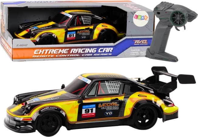 RC auto 1:16 s gumenim kotačima za drift – žuto