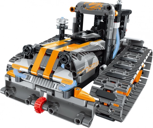 Funkcionalni gusjenični podvoz i realistični detalji