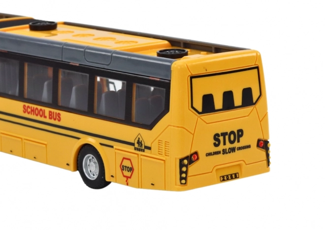 Školski autobus Daljinski upravljani zglobni RC autobus 1:32 žuti