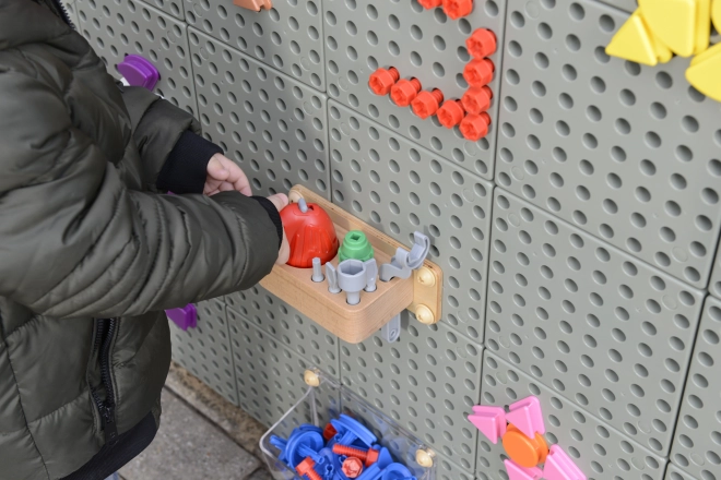 Masterkidz set alata s bušilicom i 8 elemenata za znanstveno-kreativnu ploču STEM