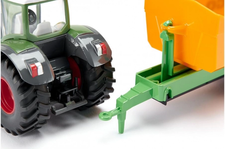 Metalna izrada s detaljnom kabinom