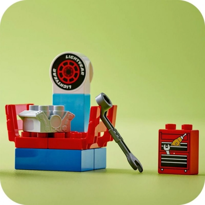 LEGO DUPLO Disney Auta Maniek na utrkama