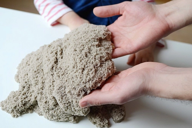 NaturSand kinetički pijesak 3 kg s kalupima i pješčanikom
