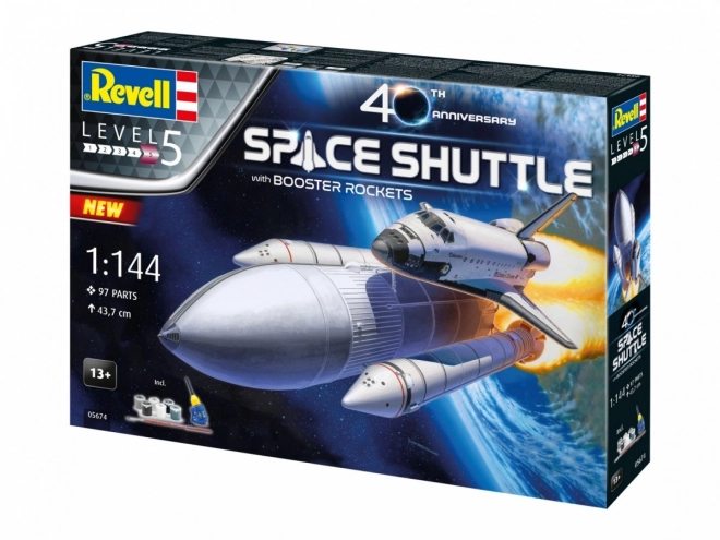 Revell model Space Shuttle s pojačivačkim raketama