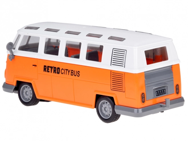 Retro autobus na daljinsko upravljanje