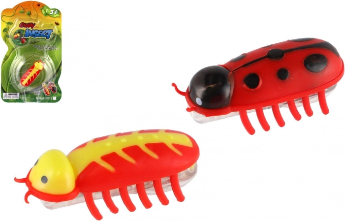 Interaktivna puzajuća bubica na baterije, plastična, 4,5 cm