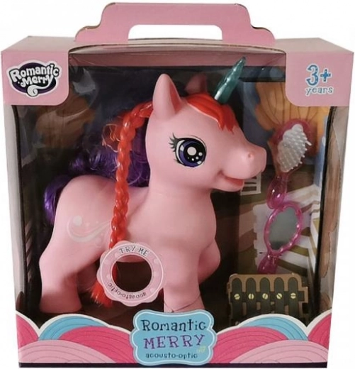 Pjeva i ispušta vesele zvukove