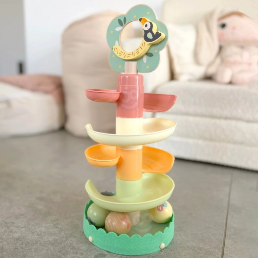 Jednostavno slaganje od 6 šarenih dijelova