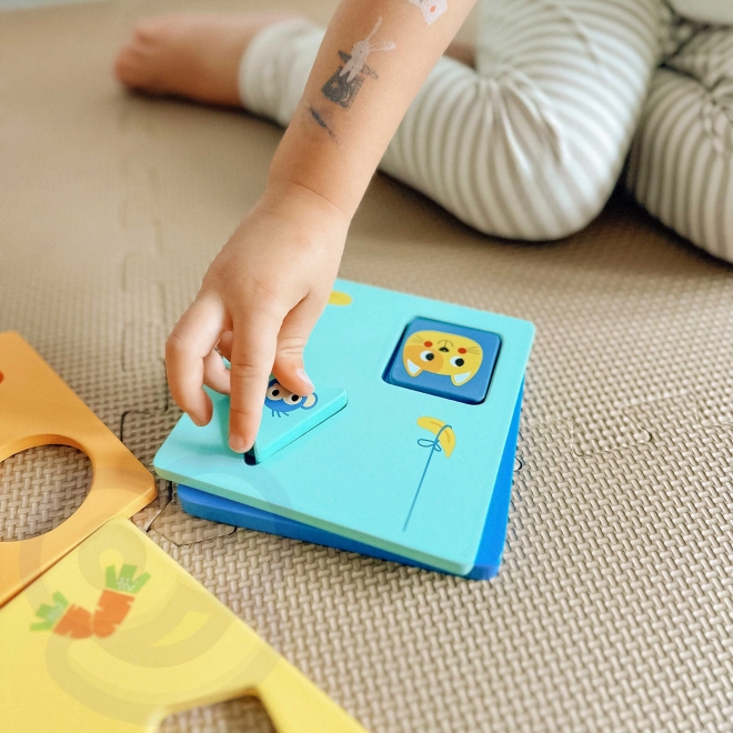 Montessori slagalica oblici i boje sa životinjama