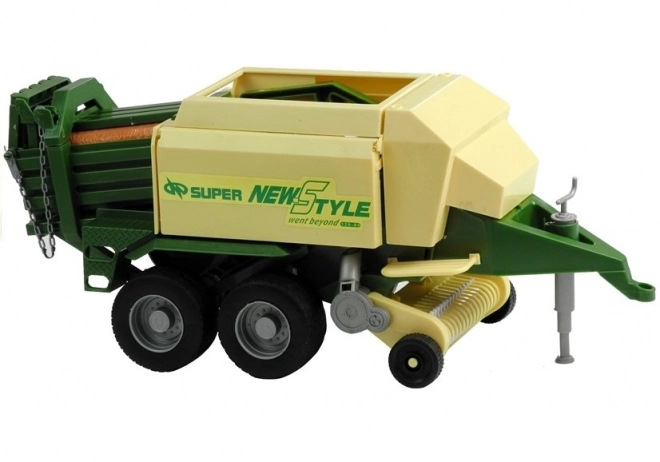 Veliki traktor s prikolicom poljoprivredni stroj 65 cm