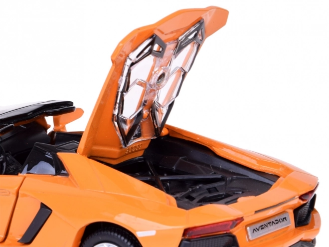 Metalni model automobila Lamborghini Aventador Roadster 1:32 interaktivan