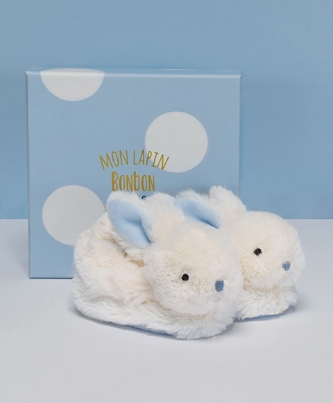 Doudou set papučica s zvečke zeko plavi za djecu 0–6 mjeseci