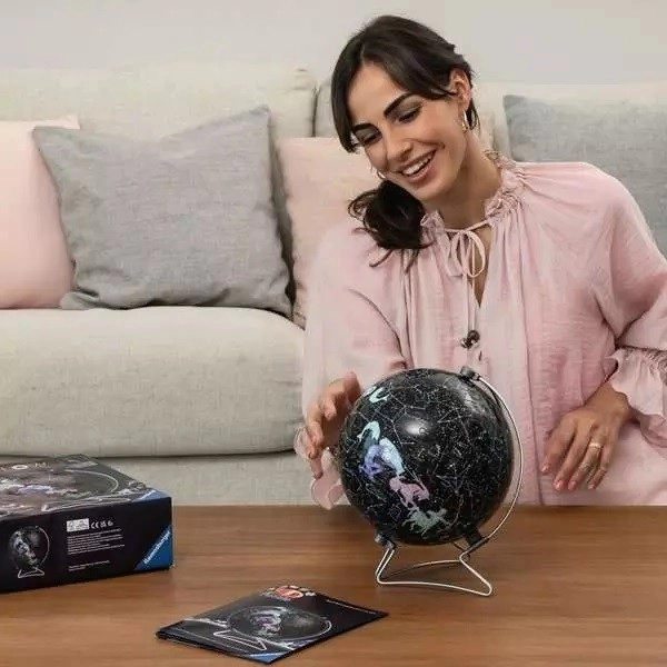 RAVENSBURGER Svjetleća puzzleball Zvjezdani globus 190 komada
