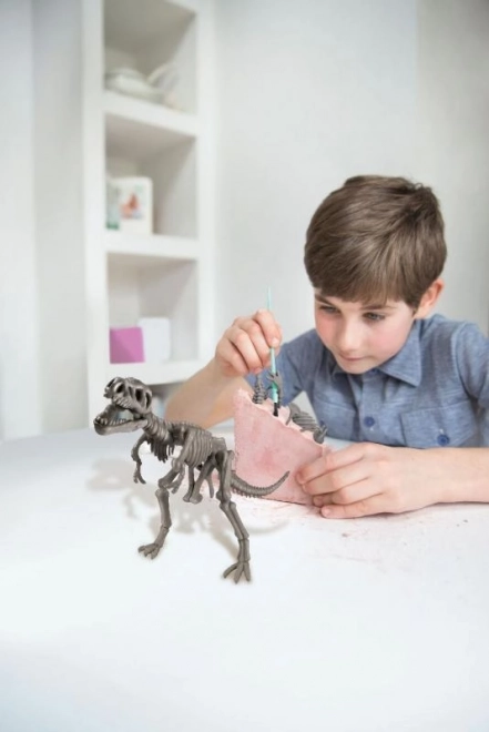 Dinosaurova kost - REX