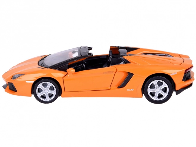 Metalni model automobila Lamborghini Aventador Roadster 1:32 interaktivan