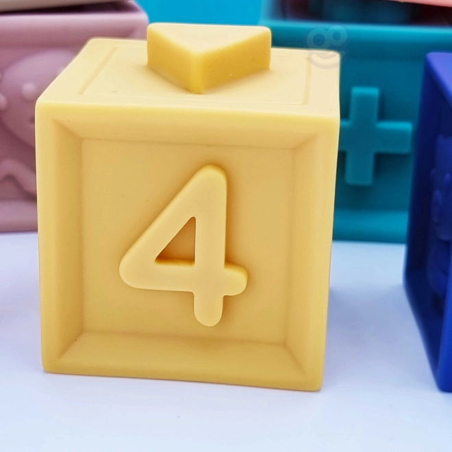 Kocke za grickanje i osjetilne kocke WOOPIE