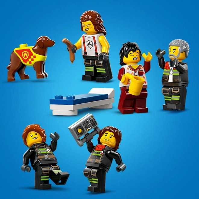 LEGO® City 60414 Vatrogasna postaja s vatrogasnim vozilom