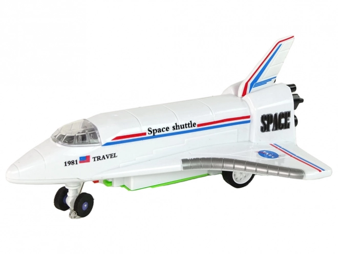 Bijeli mlazni avion na daljinsko upravljanje
