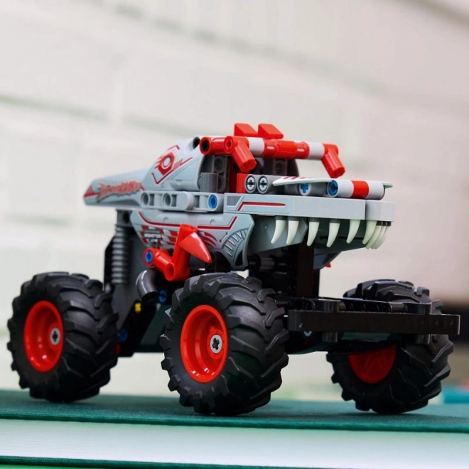 Lego Technic Monster Jam Thunderroarus s pull-back pogonom