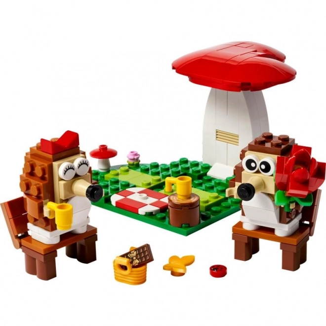 Lego Ikoničan romantični piknik s ježevima
