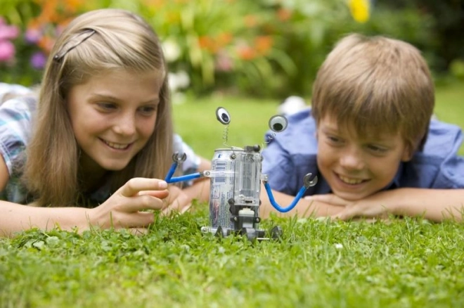 Robot od limenke