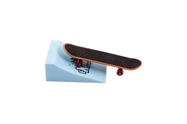 Prstni skateboard s rampom - 10 cm